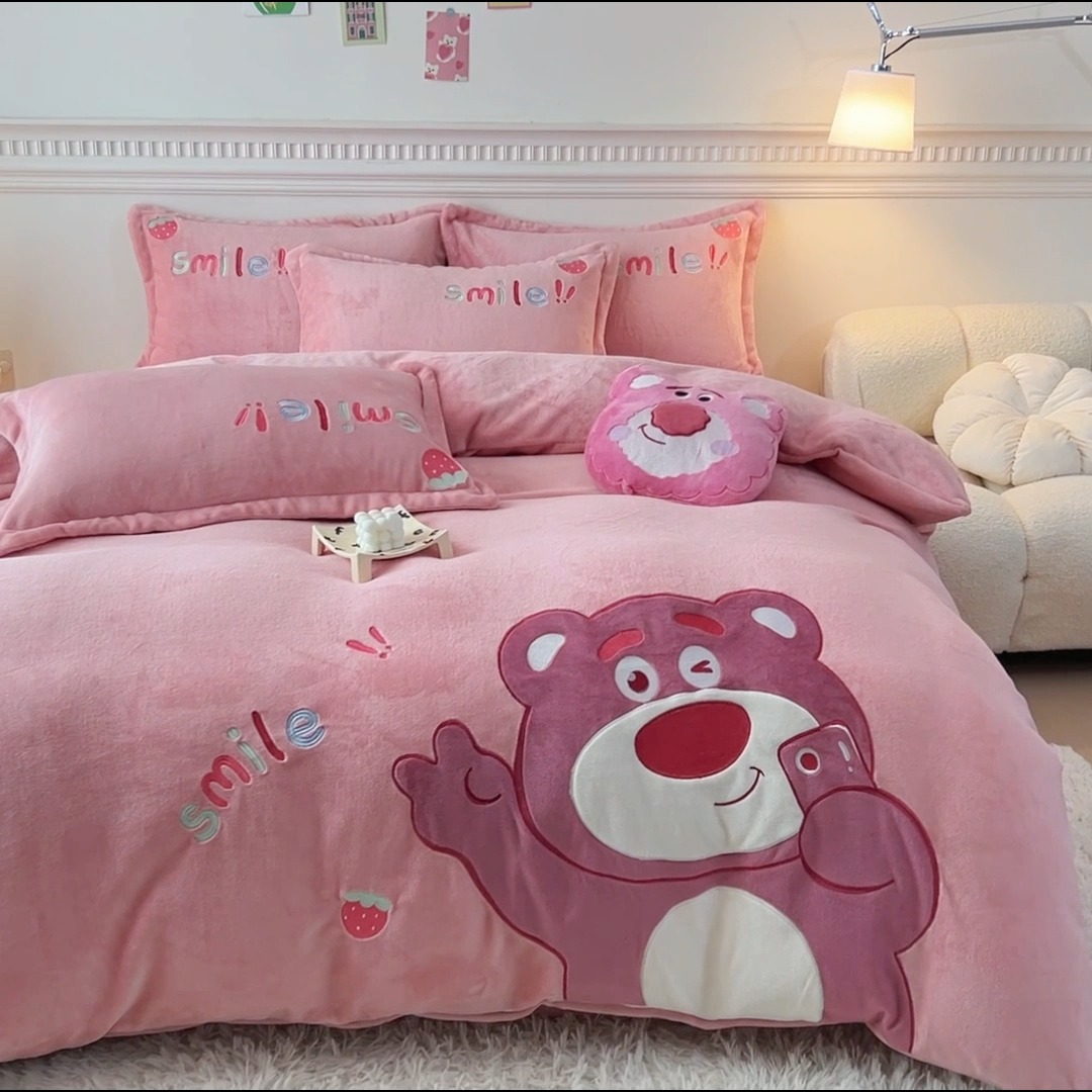 91家纺网 家纺一手货源 找家纺 （总）2025高端加厚加绒大版卡通牛奶绒贴布绣刺绣花四件套韩版小清新儿童法莱绒兔绒婴儿绒宝宝绒四件套