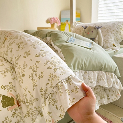 91家纺网 家纺一手货源 找家纺 （总）经年 2025年 学生季 上下铺四季通用韩版花边水洗云朵棉四件套