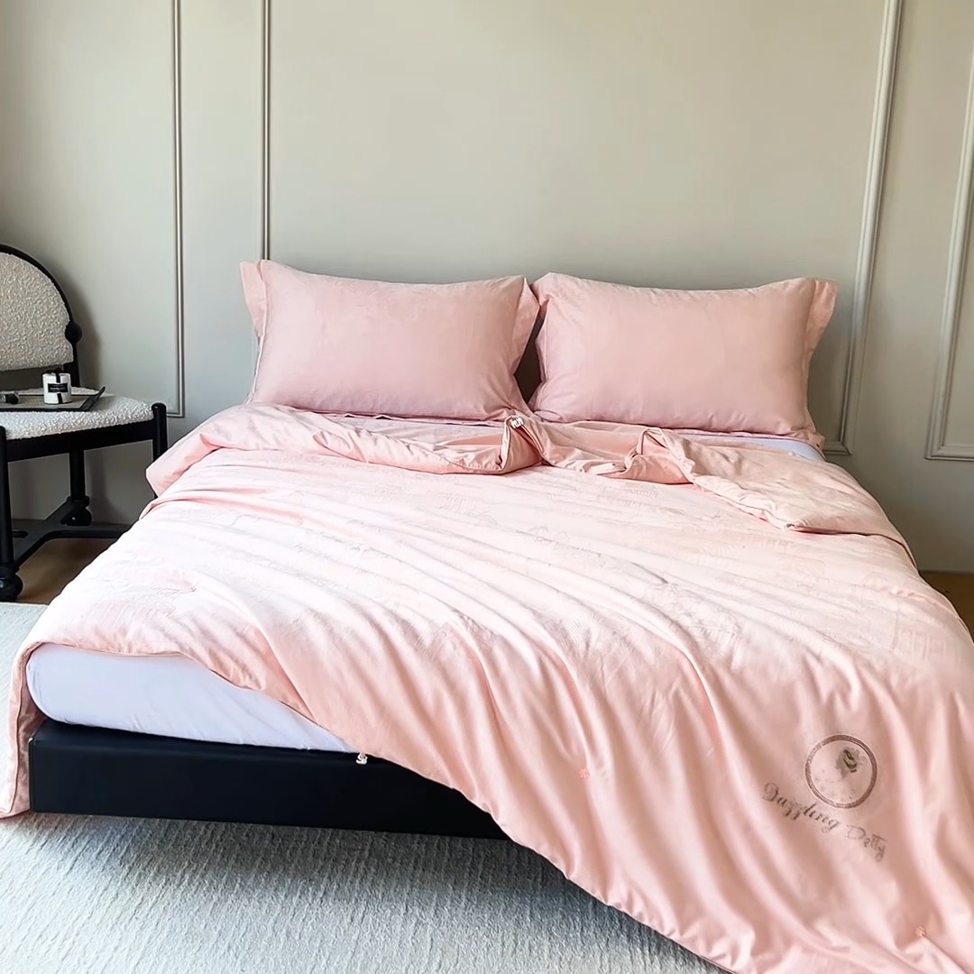 91家纺网 家纺一手货源 找家纺 （总）城堡中的女王 桐乡国标特级纯手工100%桑蚕丝被双宫长丝春秋冬被加厚婚被子母被 乔迁礼品送朋友批发价 假一赔三