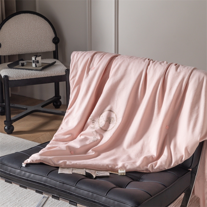 91家纺网 家纺一手货源 找家纺 （总）城堡中的女王 桐乡国标特级纯手工100%桑蚕丝被双宫长丝春秋冬被加厚婚被子母被 乔迁礼品送朋友批发价 假一赔三