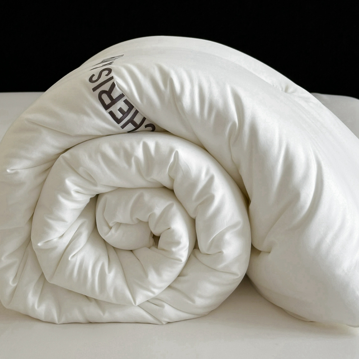 91家纺网 家纺一手货源 找家纺 【极简主义】傲蕾睡梦森林天丝棉混纺绣花款蚕丝羊绒冬被春秋被被芯高端被子