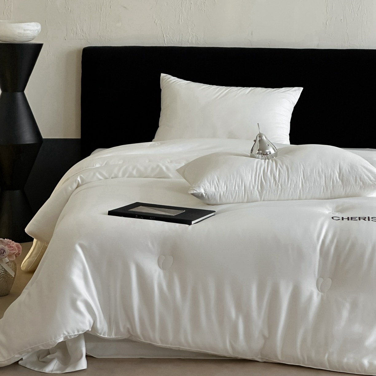 91家纺网 家纺一手货源 找家纺 【极简主义】傲蕾睡梦森林天丝棉混纺绣花款蚕丝羊绒冬被春秋被被芯高端被子