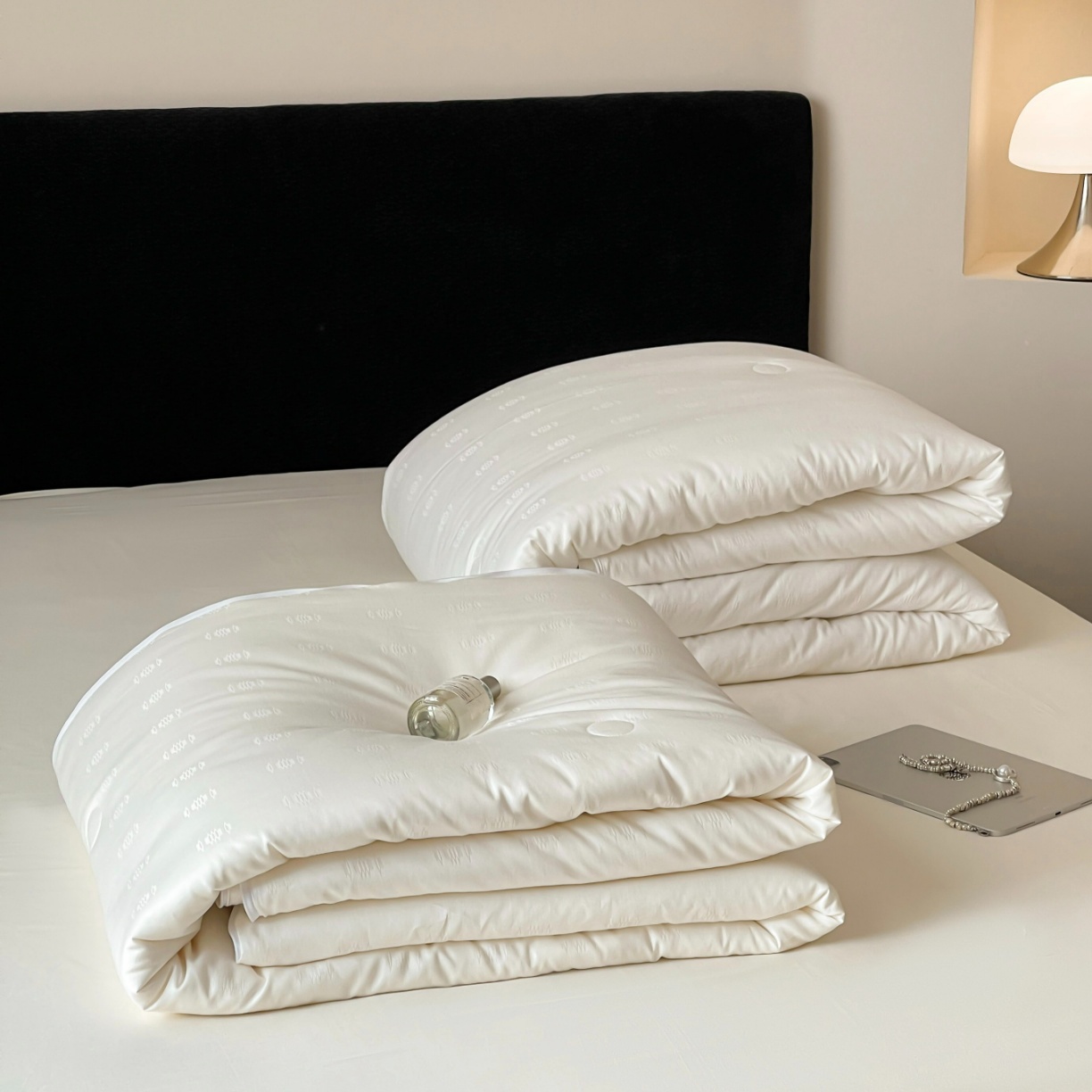 91家纺网 家纺一手货源 找家纺 【山宁泰微生物抗菌】傲蕾睡梦森林经典蚕蛹大豆二合一子母被拉链双胎被双蛋白冬被