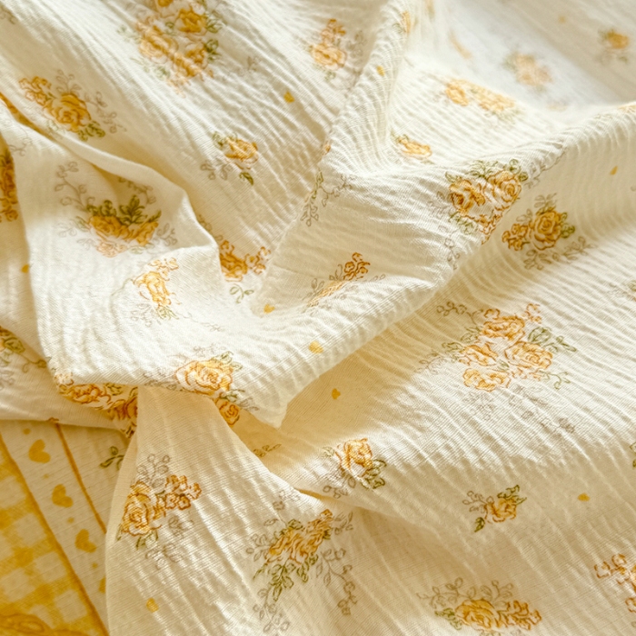 91家纺网 家纺一手货源 找家纺 （总）漫布云家纺2025新款活性印花ins风小碎花软糯水洗棉床盖款四件套全棉纯棉花边款被套