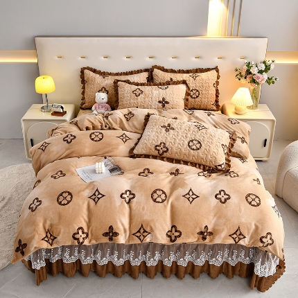 91家纺网 家纺一手货源 找家纺 （总）三友家纺 直播爆款牛奶绒印花蕾丝花边床盖床裙单件三件套四件套