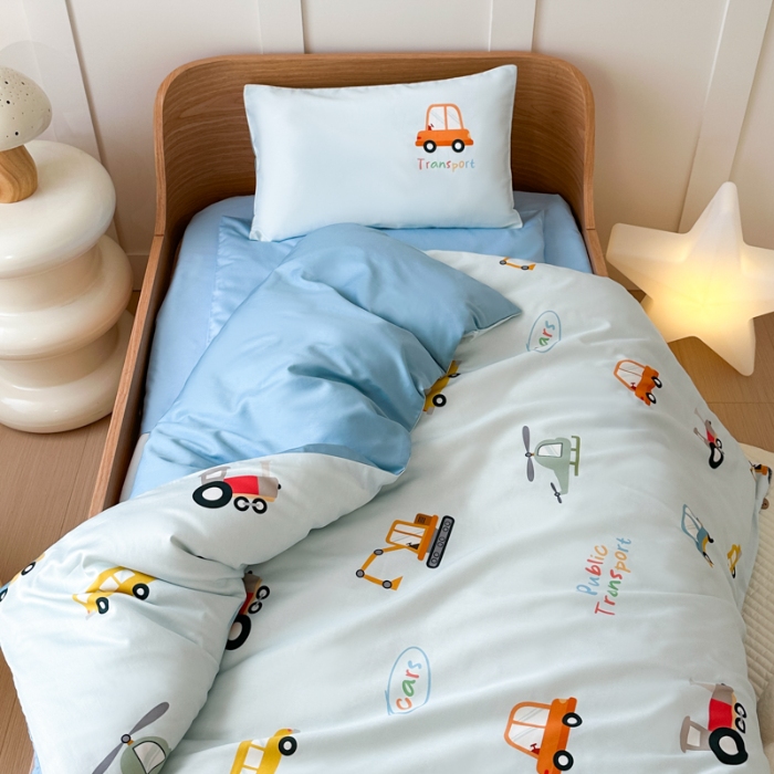 91家纺网 家纺一手货源 找家纺 梵星摄影  幼儿园套件拍摄赏析