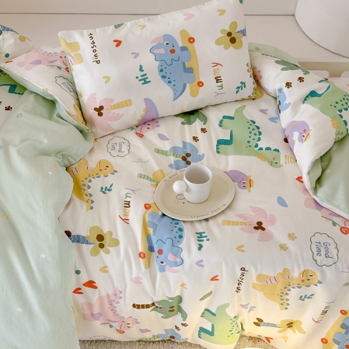 91家纺网 家纺一手货源 找家纺 梵星摄影  幼儿园套件拍摄赏析