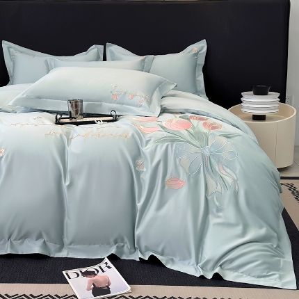 91家纺网 家纺一手货源 找家纺 （总）2025新款刺绣亲肤棉简约高端四件套 郁金花束