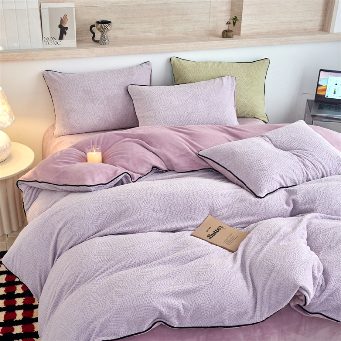 91家纺网 家纺一手货源 找家纺 （总）兰紫橙家纺 2025新款牛奶绒嵌边提花剪花四件套（含买家秀质检报告）