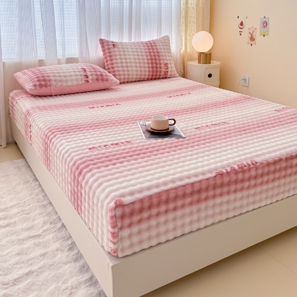 91家纺网 家纺一手货源 找家纺 （总） 2025新款兔兔绒牛奶绒印花单床笠 床笠三件套 单枕套