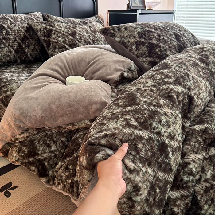 91家纺网 家纺一手货源 找家纺 （总）慕梵家居 2025新款亲肤舒适兔绒床笠款四件套