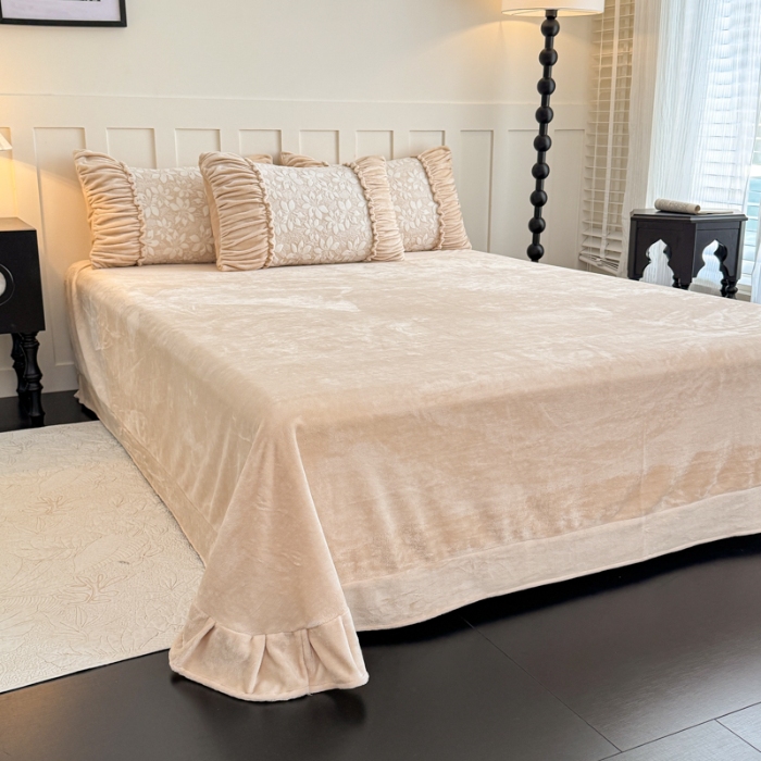 91家纺网 家纺一手货源 找家纺 2025苏东来家纺加厚保暖雕花绒工艺款四件套爆款牛奶绒绣花刺绣套件 华尔兹卡其（富婆专享）