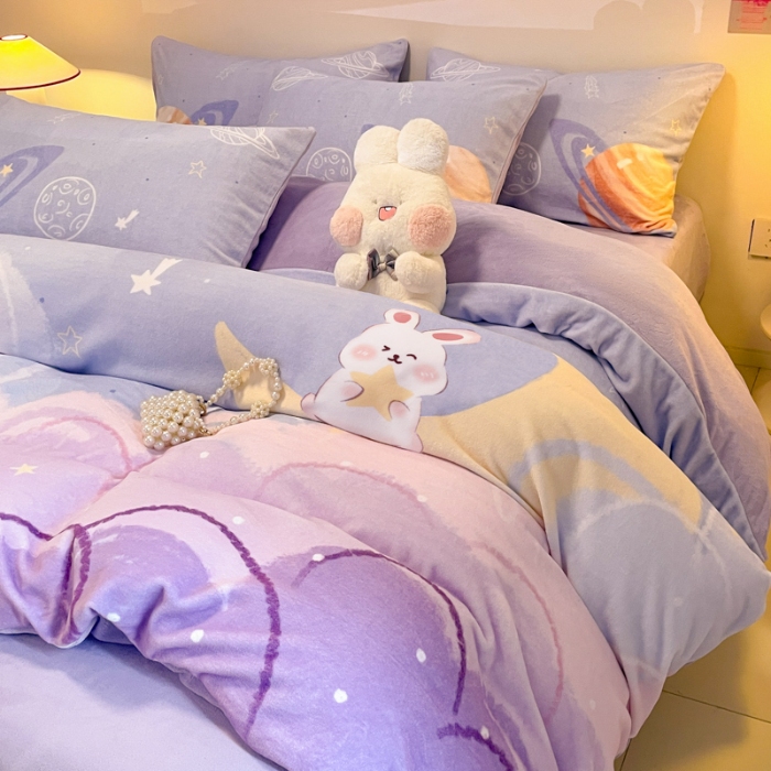 91家纺网 家纺一手货源 找家纺 （总）控价 2025年新款 专版花型 240克全消光A类儿童牛奶绒四件套-萌萌兔