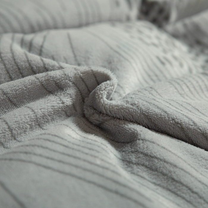 91家纺网 家纺一手货源 找家纺 （总）控价 2025新款 专版花型 高克重240克全消光A类印花牛奶绒四件套-有风