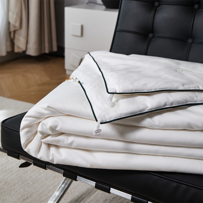 91家纺网 家纺一手货源 找家纺 假一赔三 金蚕枫叶 桐乡国标特级纯手工100%桑蚕丝被双宫长丝春秋冬被加厚婚被子母被