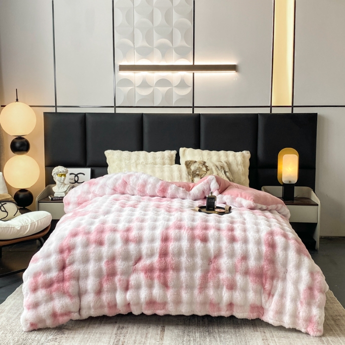 91家纺网 家纺一手货源 找家纺 （总）品乐家纺 2025新款A类泡泡兔绒冬被被子被芯