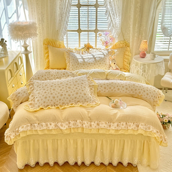 91家纺网 家纺一手货源 找家纺 （总）漫布云家纺2025新款活性印花ins风小碎花软糯水洗棉床盖款四件套全棉纯棉花边款被套