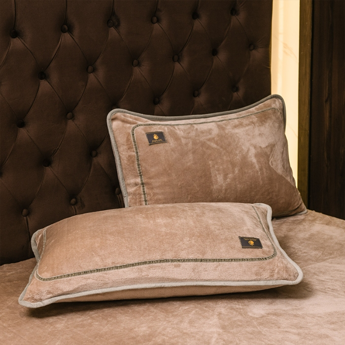 91家纺网 家纺一手货源 找家纺 总Y-DGN 秋冬纯色牛奶四件套黑金系列法莱绒水晶绒加厚