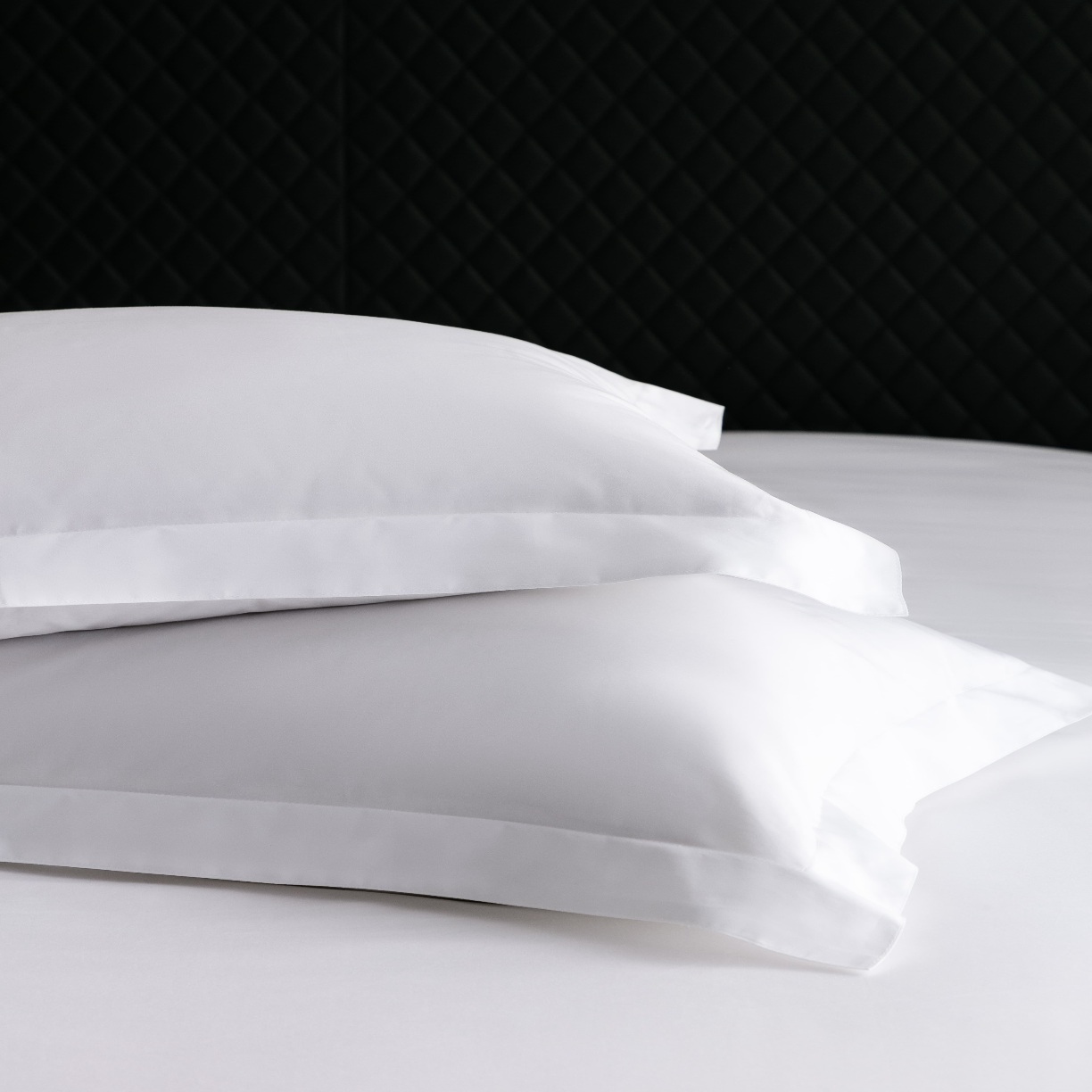 91家纺网 家纺一手货源 找家纺 澜昕 星级酒店民宿加厚床上用品宾馆纯白抗皱耐洗枕套 可定制刺绣