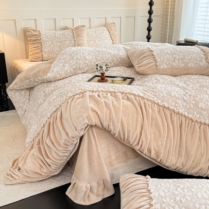 2025苏东来家纺工艺款雕花绒牛奶绒四件套立体花刺绣绣花套件 满天星水绿