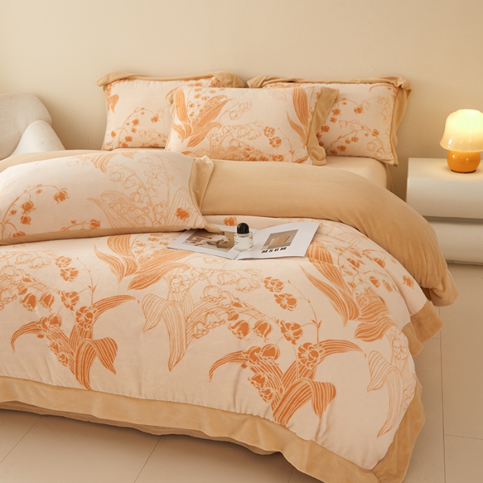 91家纺网 家纺一手货源 找家纺 （总）控价 2025新款高克重9.2斤240克A类全消光印花拼角牛奶绒四件套-铃兰