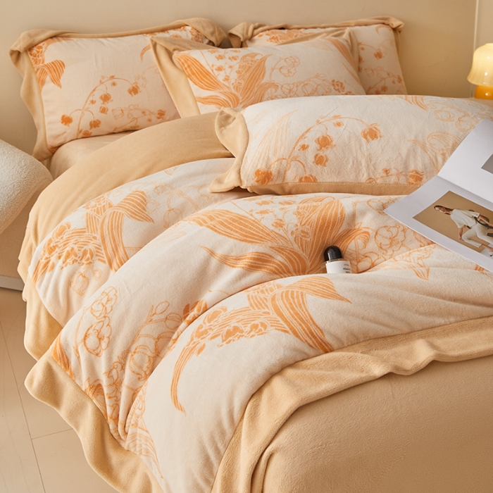 91家纺网 家纺一手货源 找家纺 （总）控价 2025新款高克重9.2斤240克A类全消光印花拼角牛奶绒四件套-铃兰