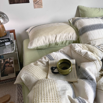 艾咪-Amy ntmy 2025新款全棉色织小提花四件套-絮语      透明PE袋(如需手提无纺布包+5元) 絮语-绿