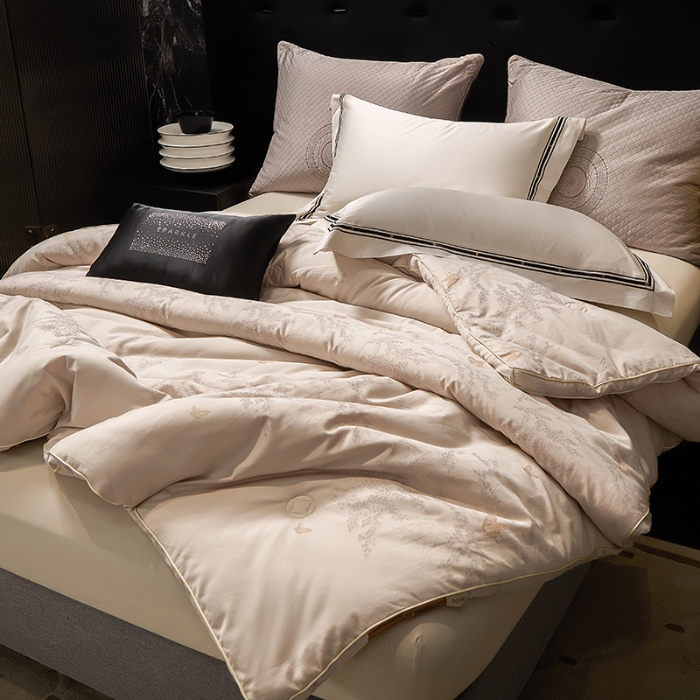 91家纺网 家纺一手货源 找家纺 （总）雅高家居汉帛—2025新款高支高密全棉贡缎汉帛色织大提花冬被被子被芯高档被子