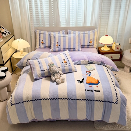 91家纺网 家纺一手货源 找家纺 （总）高克重大版卡通牛奶绒婴儿绒四件套 跑量 直播款