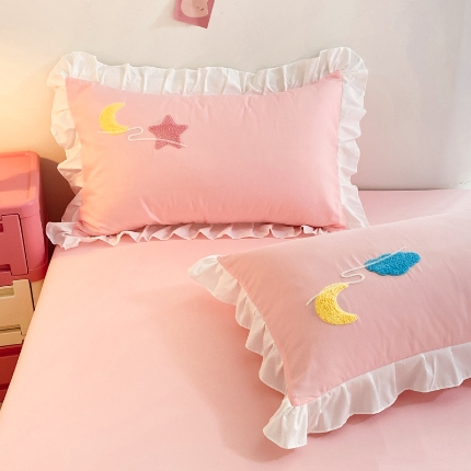 91家纺网 家纺一手货源 找家纺 （总）雨菲家纺 2025新款学生季水洗棉毛巾绣花枕套