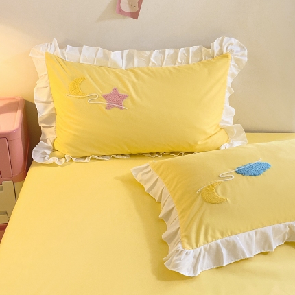 91家纺网 家纺一手货源 找家纺 （总）雨菲家纺 2025新款学生季水洗棉毛巾绣花枕套