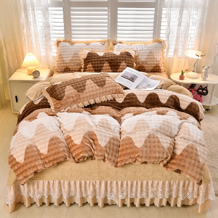 91家纺网 家纺一手货源 找家纺 （总）三友家纺 直播爆款牛奶绒大泡泡印花蕾丝花边床盖床裙四件套