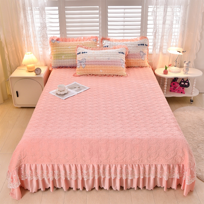 91家纺网 家纺一手货源 找家纺 （总）三友家纺 直播爆款牛奶绒大泡泡印花蕾丝花边床盖床裙四件套