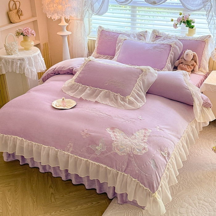 91家纺网 家纺一手货源 找家纺 （总）漫布云 2025新款简约ins风A类全消光230g牛奶绒公主绒四件套床裙款被套-彩蝶系列 彩蝶-香芋紫