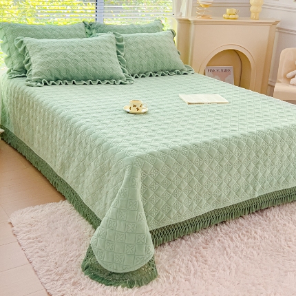 91家纺网 家纺一手货源 找家纺 （总）2025牛奶绒夹棉床盖四件套 纯色雕花单被套加棉床盖三件套流苏款套件