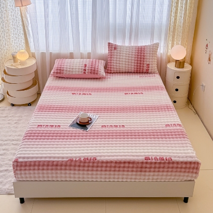 91家纺网 家纺一手货源 找家纺 （总）2025新款兔兔绒牛奶绒印花单床笠 床笠三件套 单枕套