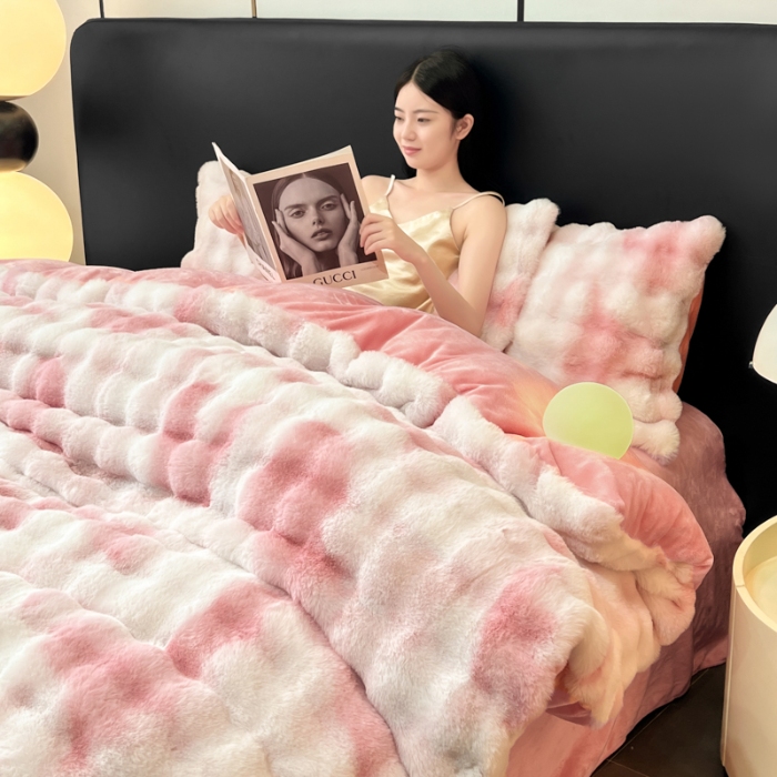 91家纺网 家纺一手货源 找家纺 （总）品乐家纺 2025新款秋冬A类高克重300g泡泡兔绒保暖被套单品被套单件被套