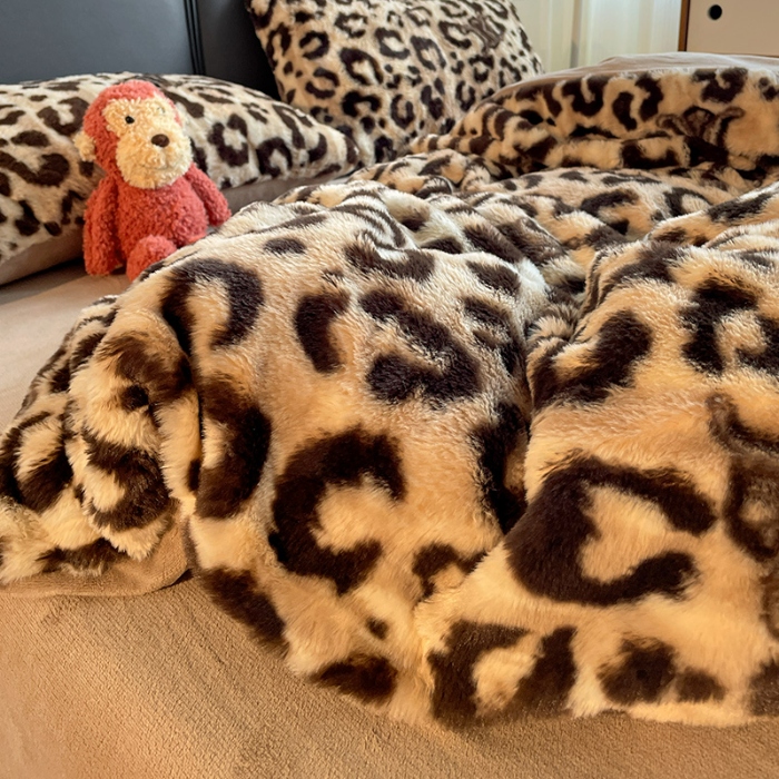 91家纺网 家纺一手货源 找家纺 （总）金梦拉 2025直播爆款A类加厚兔绒印花系列四件套