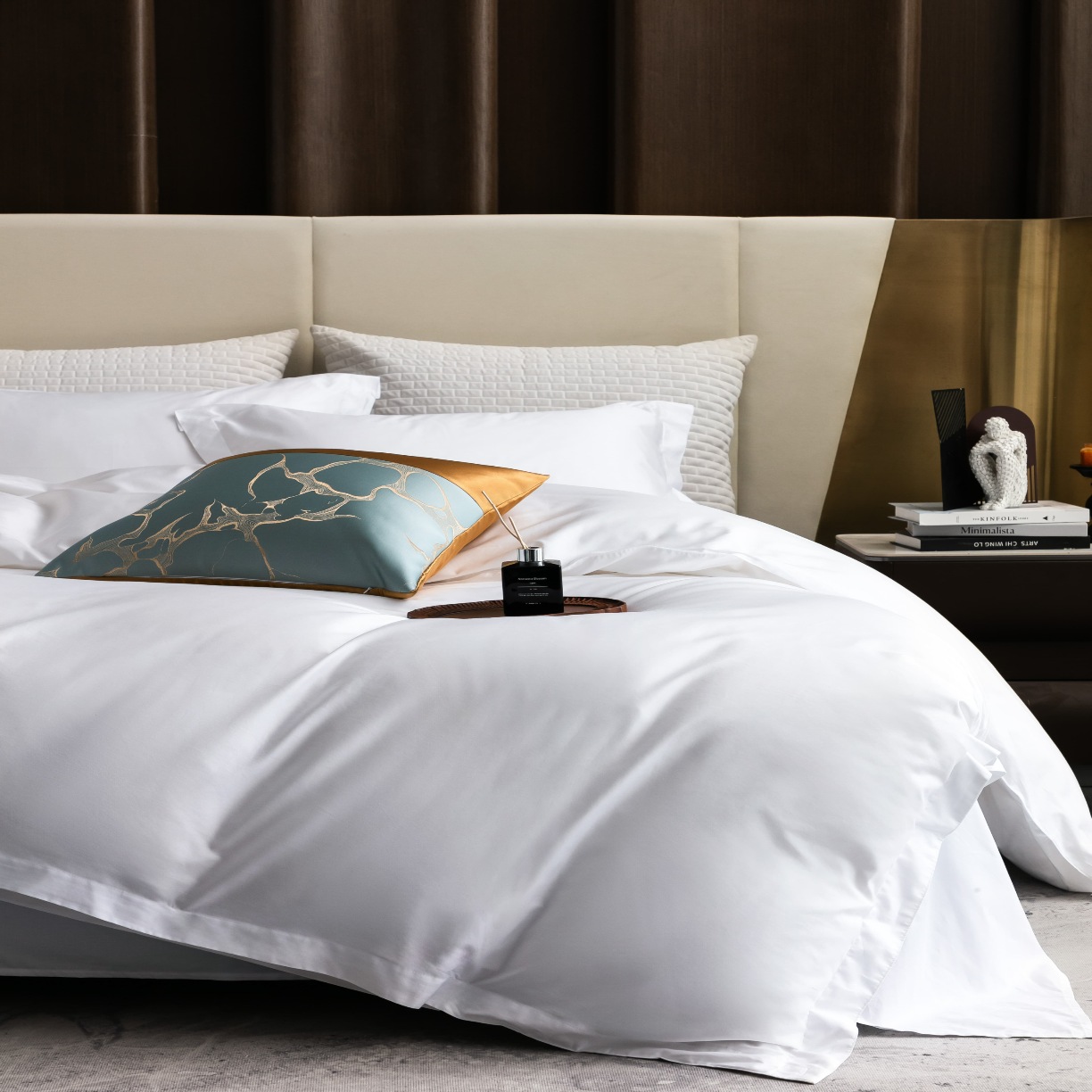 91家纺网 家纺一手货源 找家纺 澜昕 星级酒店被套全棉纯白缎条床上用品民宿布草定制绣花