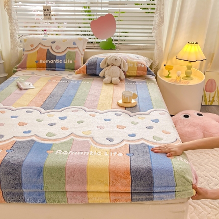 91家纺网 家纺一手货源 找家纺 （总）热卖爆款·雪花绒卡通床笠牛奶绒保暖床垫保护套绒枕套外贸跨境直播电商,彩虹,开心南瓜,腊肠小狗,罗马,花园兔,花海,小恐龙,星星熊,涂鸦小狗,繁花,嗨皮狗,草莓熊,彩色毛球,动物世界,蓝爱心