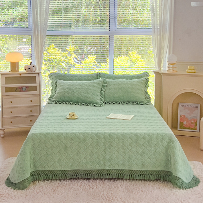 91家纺网 家纺一手货源 找家纺 （总）佰诗特 牛奶绒夹棉流苏单床盖 立体浮雕花绒单品被套三件套床盖四件套保暖套件