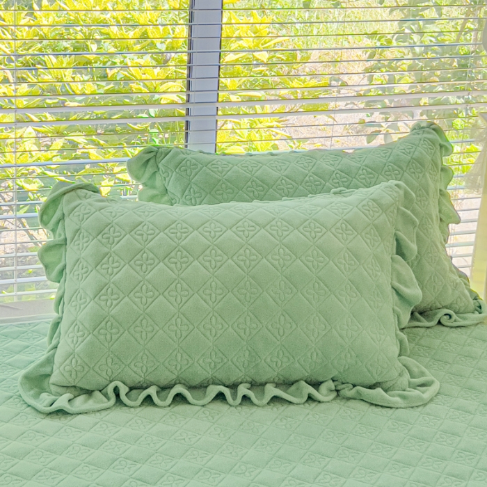 91家纺网 家纺一手货源 找家纺 （总）佰诗特 牛奶绒夹棉流苏单床盖 立体浮雕花绒单品被套三件套床盖四件套保暖套件