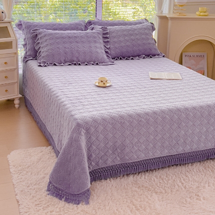 91家纺网 家纺一手货源 找家纺 （总）佰诗特 牛奶绒夹棉流苏单床盖 立体浮雕花绒单品被套三件套床盖四件套保暖套件