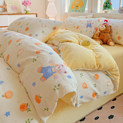 91家纺网 家纺一手货源 找家纺 （总）2025新款加厚款小清新牛奶绒印花四件套床单款床笠单被套