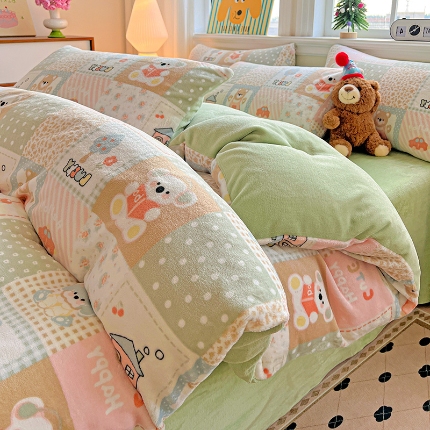 91家纺网 家纺一手货源 找家纺 （总）2025新款小清新牛奶绒印花四件套床单款床笠款套件单被套