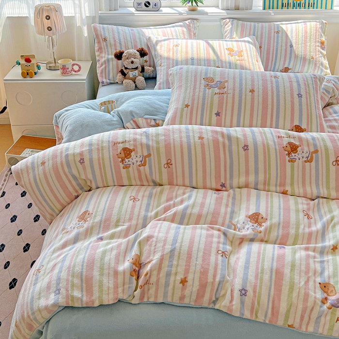 91家纺网 家纺一手货源 找家纺 （总）2025新款小清新牛奶绒印花四件套床单款床笠款套件单被套