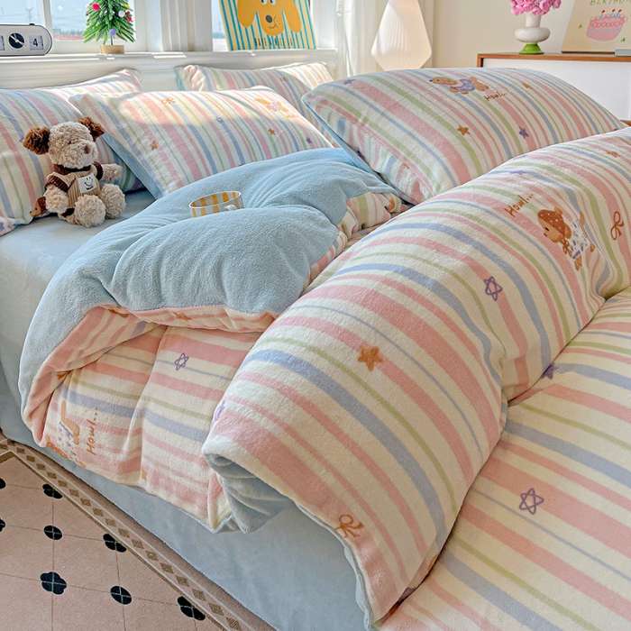 91家纺网 家纺一手货源 找家纺 （总）2025新款小清新牛奶绒印花四件套床单款床笠款套件单被套