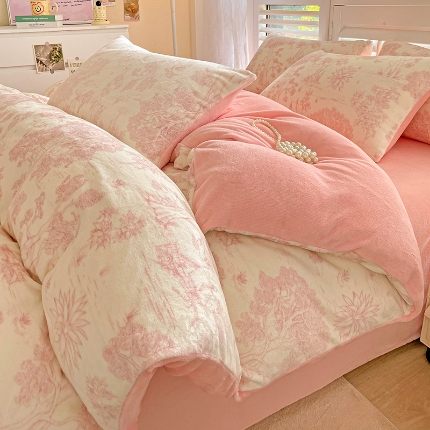 91家纺网 家纺一手货源 找家纺 （总）2025新款小清新牛奶绒印花四件套床单款床笠款套件单被套