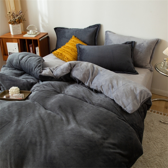 91家纺网 家纺一手货源 找家纺 （总）兰紫橙家纺 2025新款双面绒纯色双拼牛奶绒四件套--全尺寸