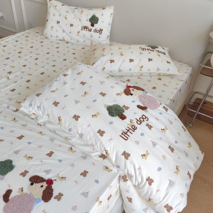 91家纺网 家纺一手货源 找家纺 （总）纯棉13070毛巾绣 被套 床笠 刺绣绣花 四件套 （可当买家秀）